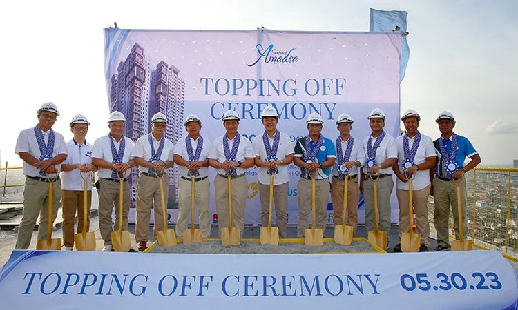 SUNTRUST_AMADEA TOPPING OFF